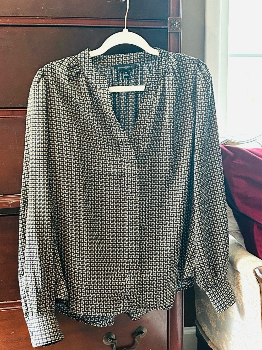 Women's Dark Navy and Tan Patterned V-Neck Blouse